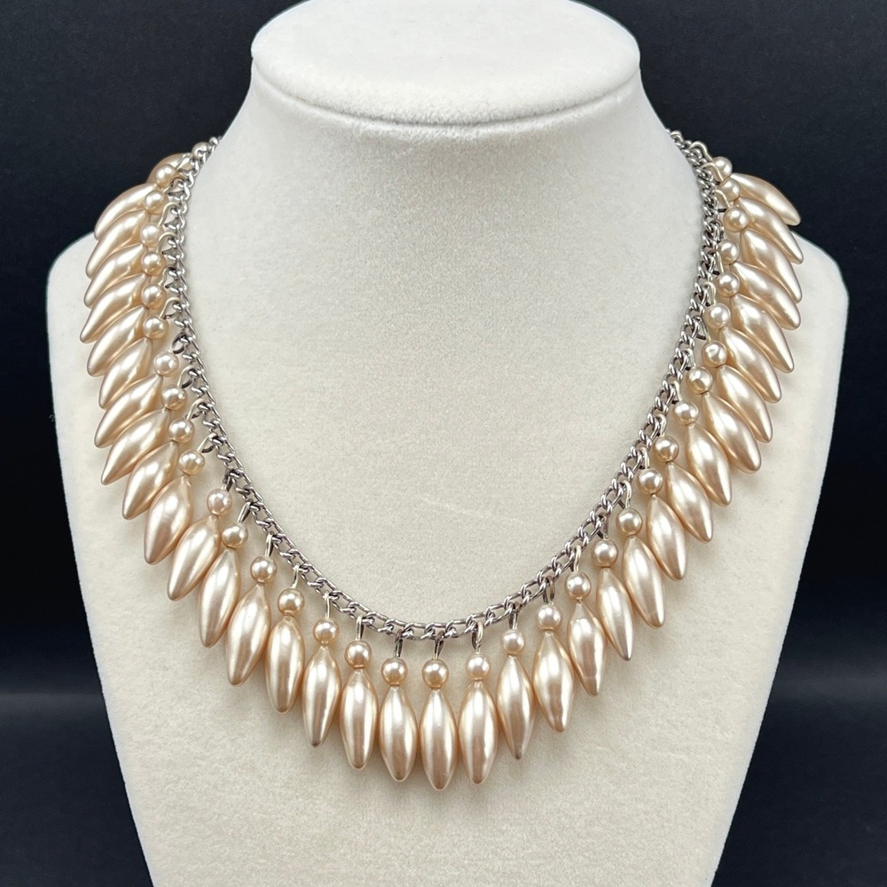 Vintage Beaded Necklace Cream Faux‎ Pearl Fringe Silver Tone Choker Collar 15.5"